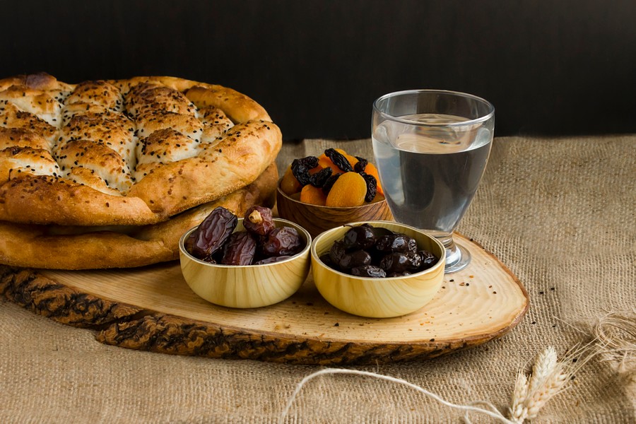 Üç aylarda sağlıklı ve dengeli beslenmeye dair 8 öneri